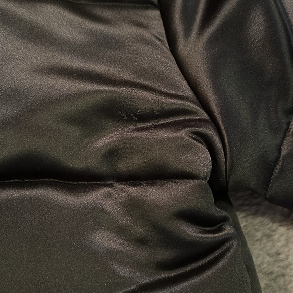 Lauren Ralph Lauren Black cropped hood Size Soft Satin Puffer Jacket size M - Picture 11 of 14